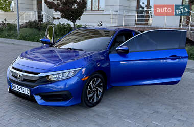 Купе Honda Civic 2016 в 