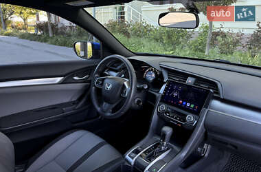 Купе Honda Civic 2016 в 