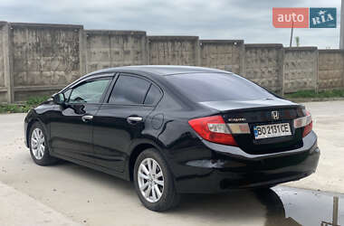 Седан Honda Civic 2012 в 