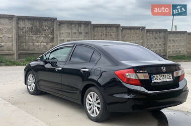 Седан Honda Civic 2012 в 