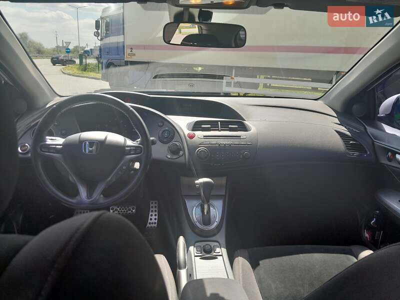 Хетчбек Honda Civic 2011 в Дніпрі