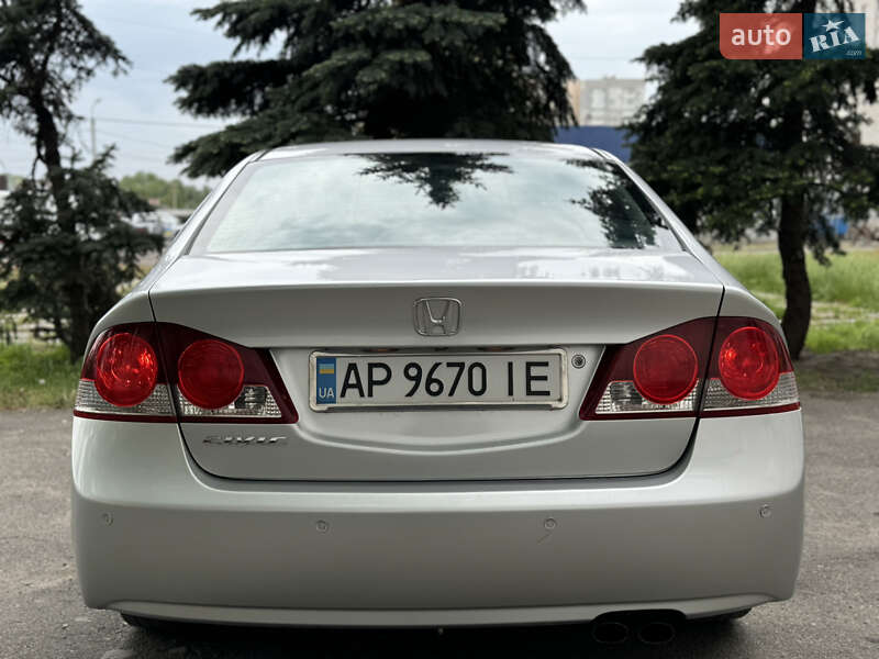 Седан Honda Civic 2006 в Дніпрі