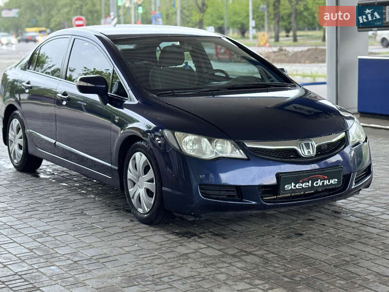 Седан Honda Civic 2008 в Миколаєві