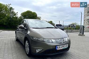Хэтчбек Honda Civic 2007 в 