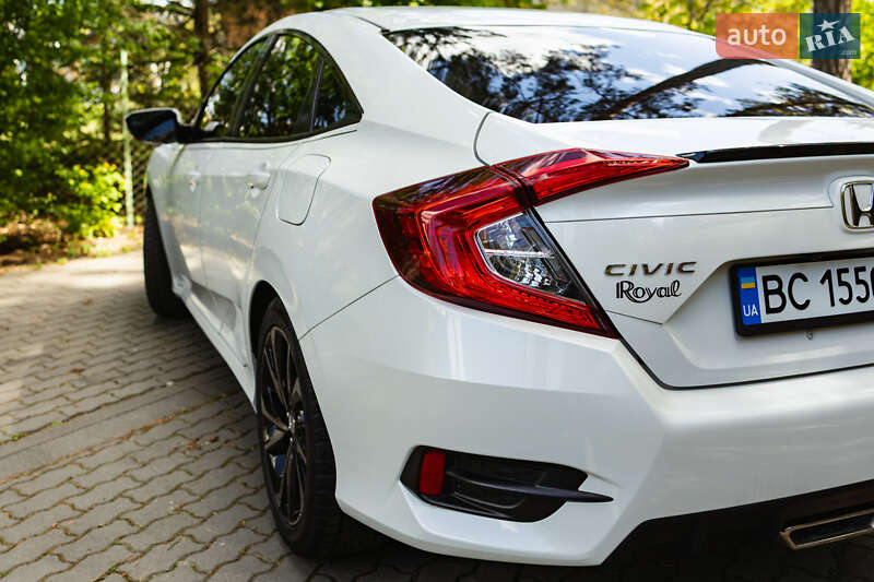 Седан Honda Civic 2021 в Львові