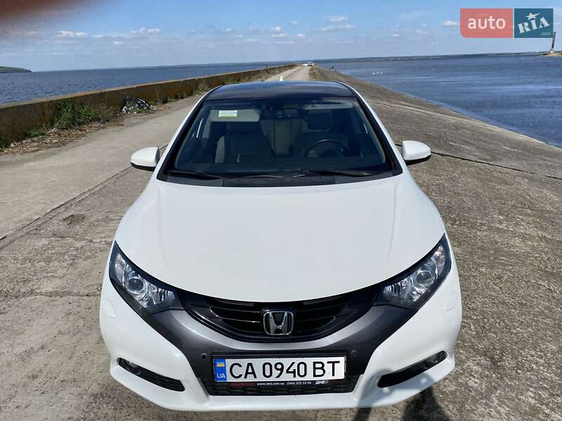 Хэтчбек Honda Civic 2012 в Каневе