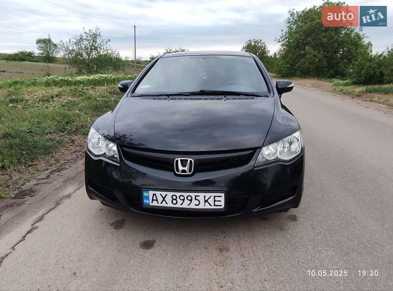 Седан Honda Civic 2007 в Первомайську