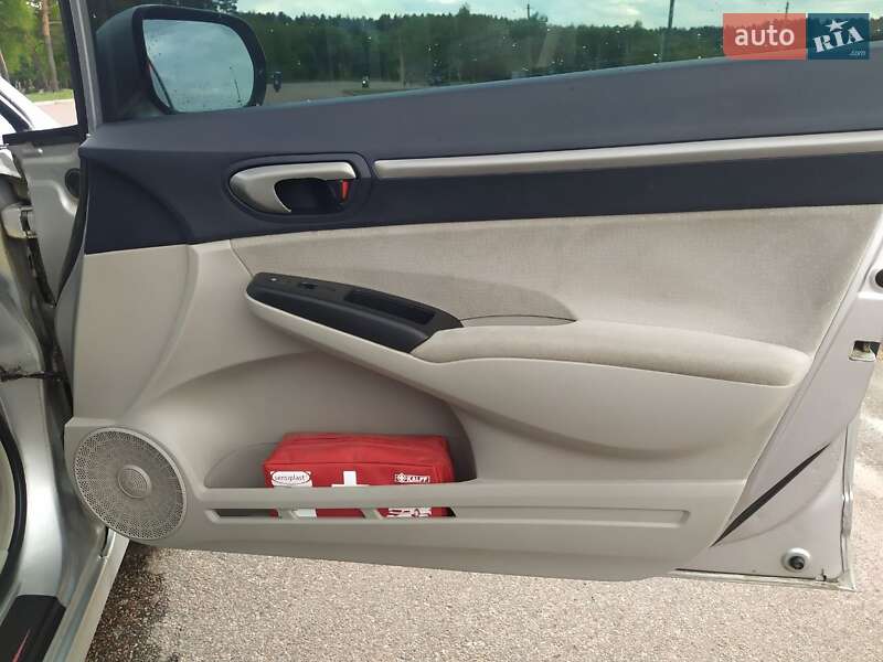 Седан Honda Civic 2006 в Житомире