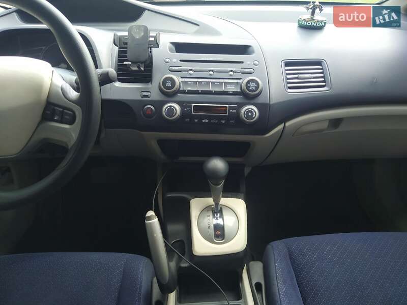 Седан Honda Civic 2006 в Житомире