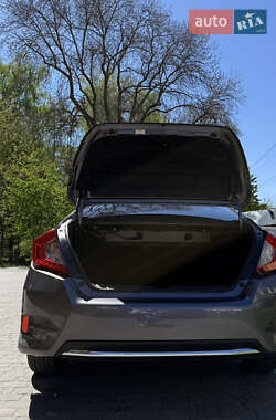 Седан Honda Civic 2019 в 