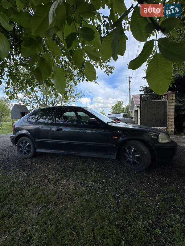 Хетчбек Honda Civic 1998 в Дніпрі