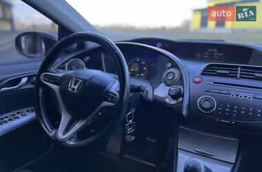 Хэтчбек Honda Civic 2007 в 