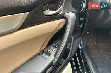 Купе Honda Civic 2017 в 