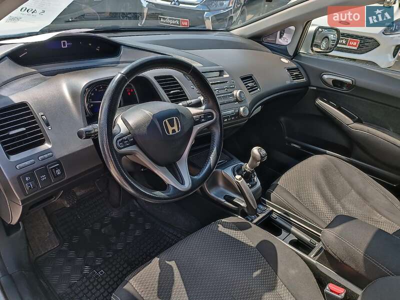Седан Honda Civic 2008 в Харькове