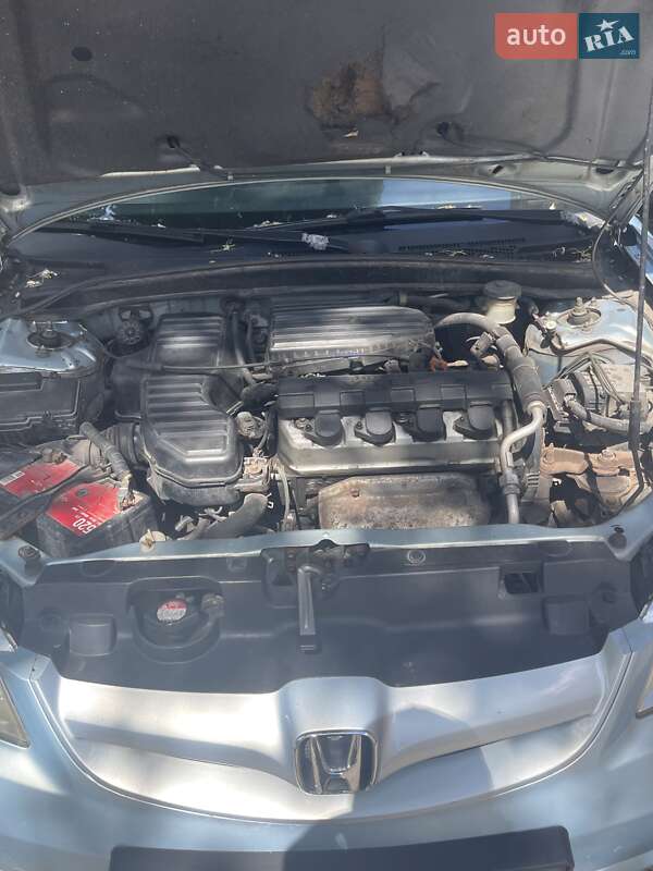 Седан Honda Civic 2004 в Києві