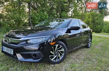 Седан Honda Civic 2016 в Киеве