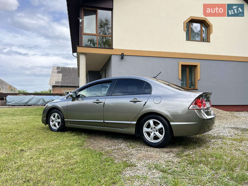 Седан Honda Civic 2007 в Богородчанах