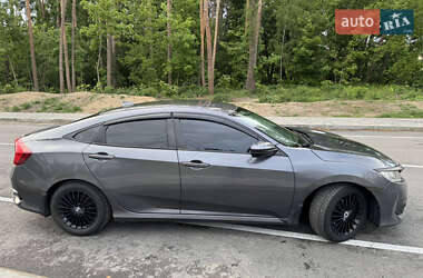 Седан Honda Civic 2017 в 