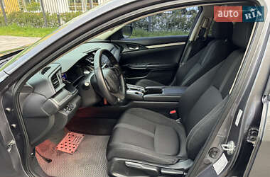 Седан Honda Civic 2017 в 