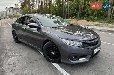 Седан Honda Civic 2017 в 