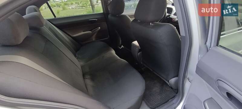 Седан Honda Civic 2008 в Запорожье
