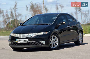 Хэтчбек Honda Civic 2008 в Харькове