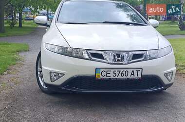 Хэтчбек Honda Civic 2010 в 