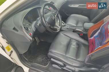 Хэтчбек Honda Civic 2010 в 