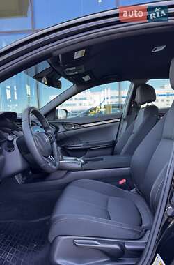 Хэтчбек Honda Civic 2019 в 