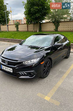 Седан Honda Civic 2016 в Киеве