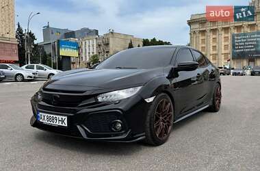 Хэтчбек Honda Civic 2018 в 