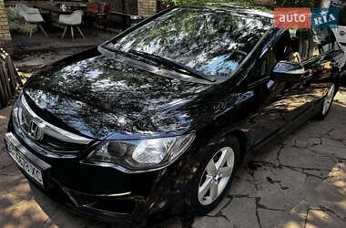 Седан Honda Civic 2010 в 