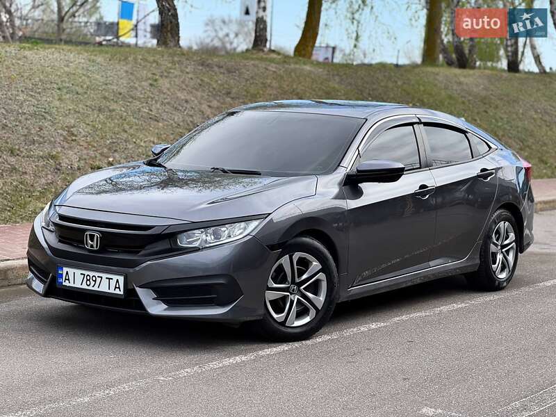Седан Honda Civic 2016 в 