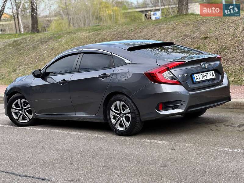 Седан Honda Civic 2016 в Києві