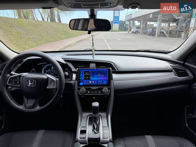 Седан Honda Civic 2016 в Києві