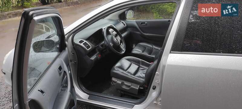 Хэтчбек Honda Civic 2001 в Виннице