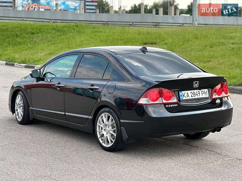 Седан Honda Civic 2007 в Києві