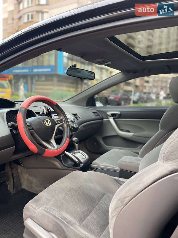 Купе Honda Civic 2007 в Киеве