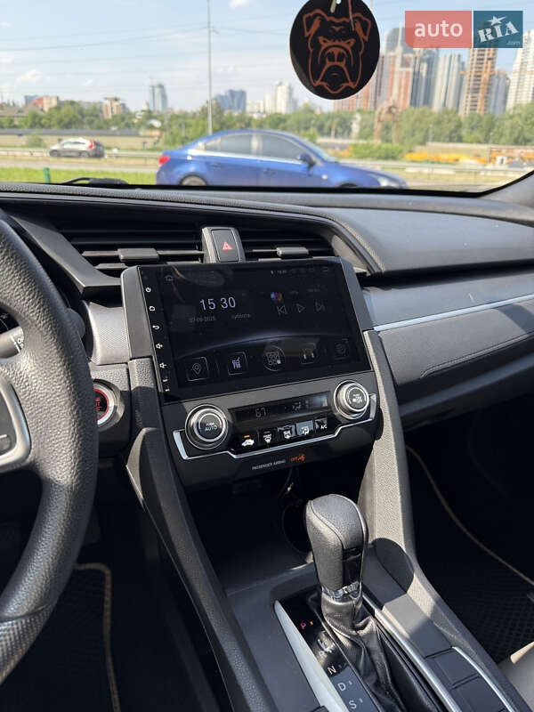 Купе Honda Civic 2016 в Києві