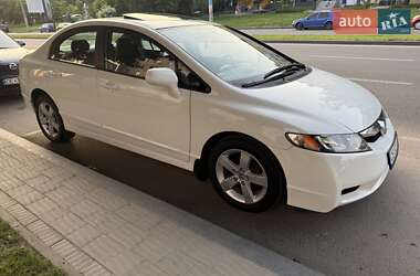 Седан Honda Civic 2010 в Черновцах