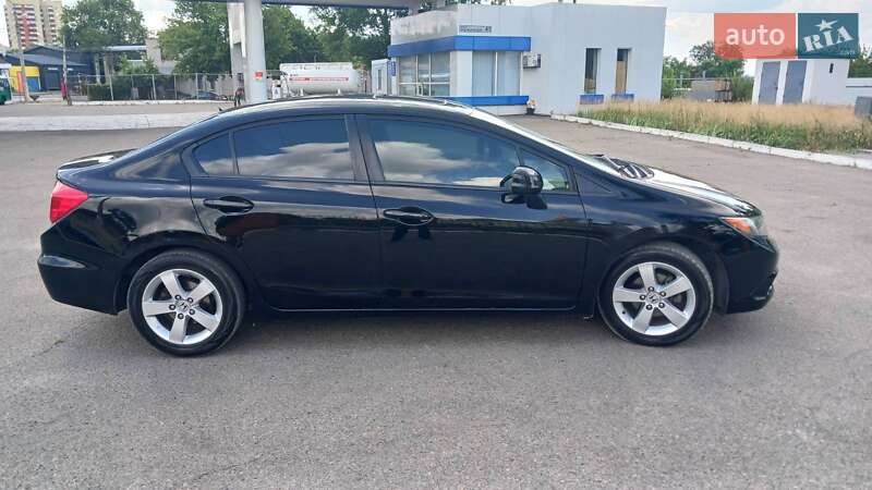 Седан Honda Civic 2012 в Дніпрі