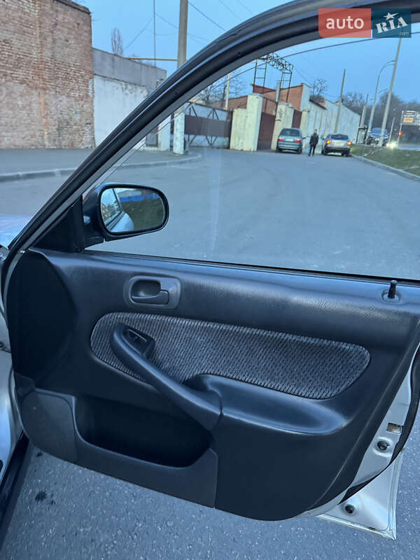 Седан Honda Civic 1997 в Одесі фото 10 Седан Honda Civic 1997 в Одесі