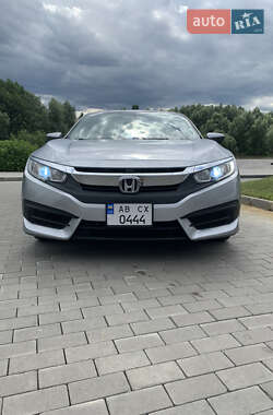Седан Honda Civic 2016 в Белогородке