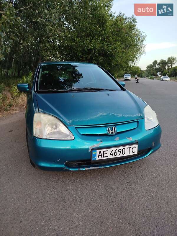 Хэтчбек Honda Civic 2002 в Днепре