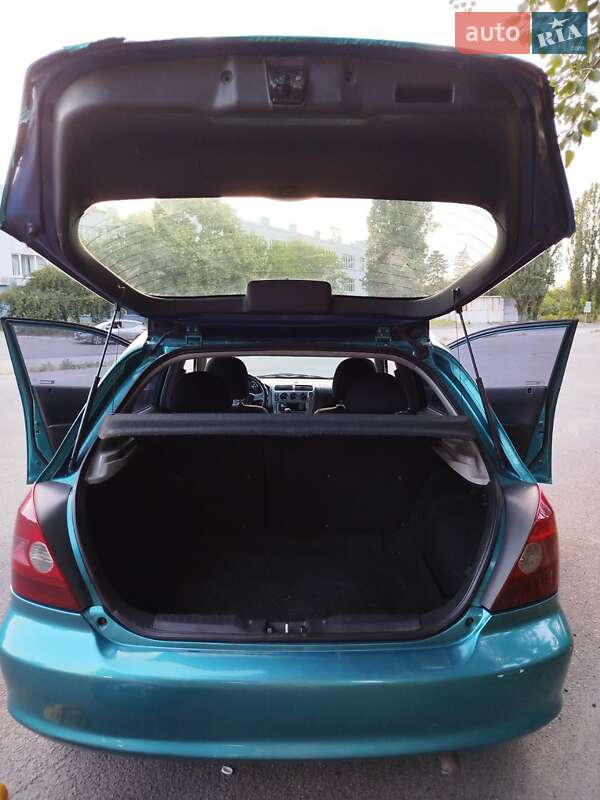 Хэтчбек Honda Civic 2002 в Днепре