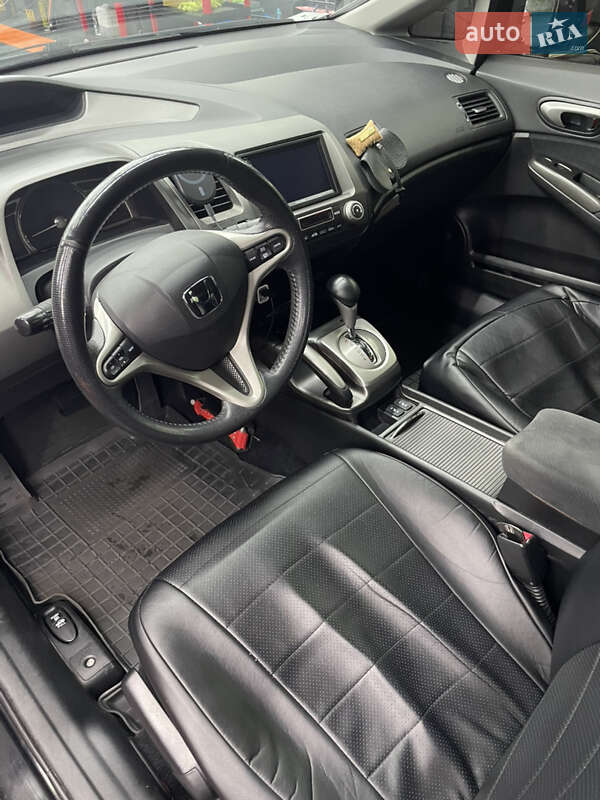Седан Honda Civic 2010 в Києві