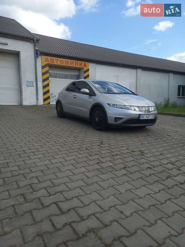 Хетчбек Honda Civic 2007 в Красилові