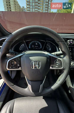 Купе Honda Civic 2016 в 