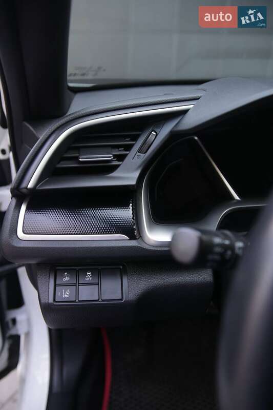 Седан Honda Civic 2019 в Славянске