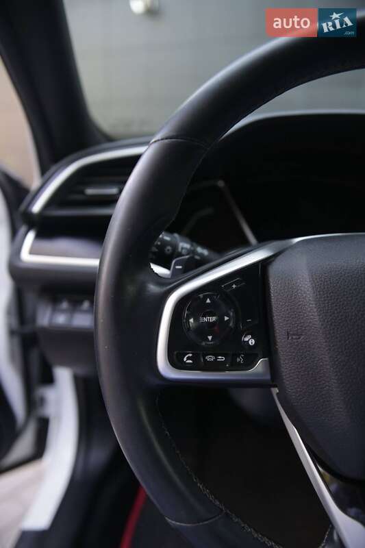 Седан Honda Civic 2019 в Славянске